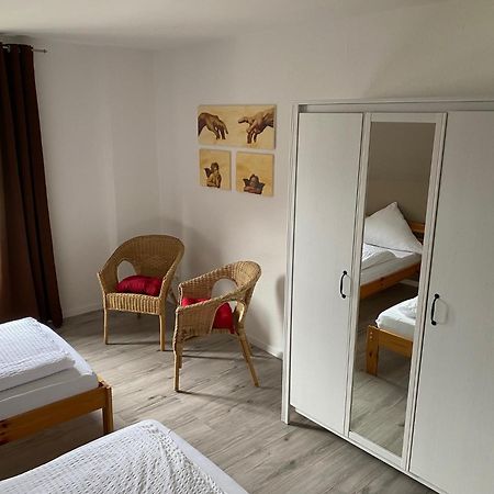 Ferienhaus Loreleytraum, Wohnung Obergeschoss ザンクト・ゴアールスハウゼン エクステリア 写真