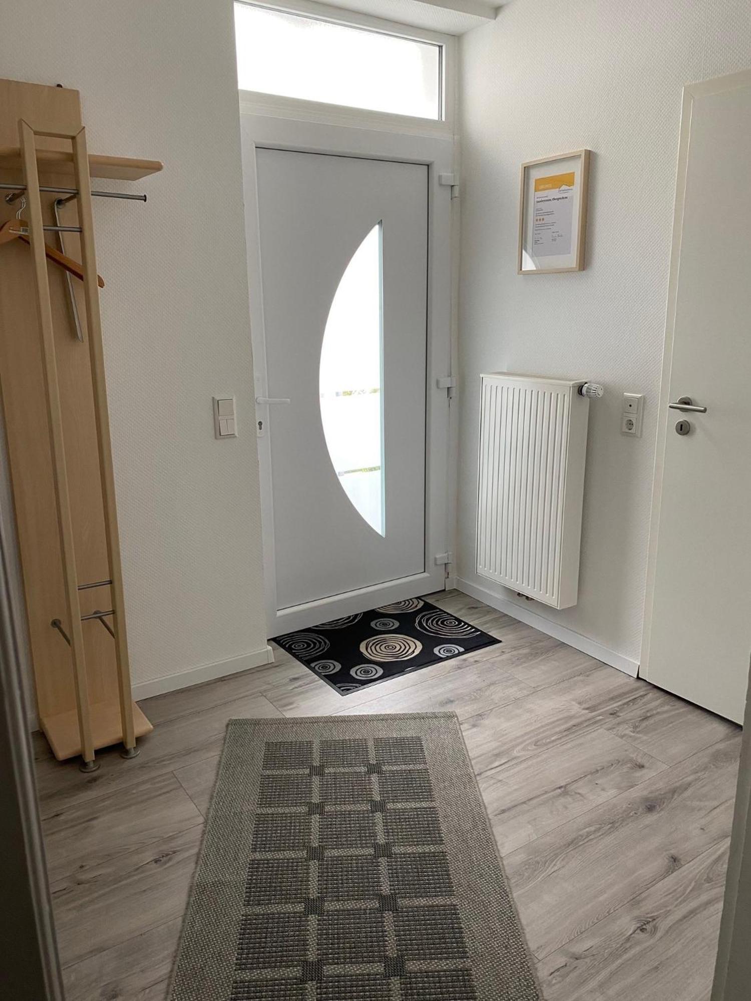 Ferienhaus Loreleytraum, Wohnung Obergeschoss ザンクト・ゴアールスハウゼン エクステリア 写真